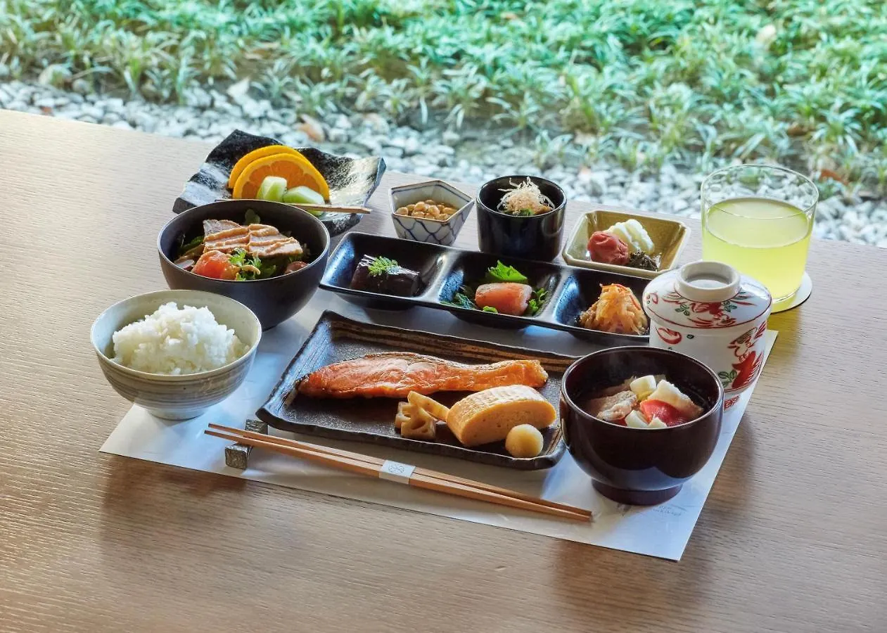 Onsen Ryokan Yuen Bettei Tokyo Daita Japón