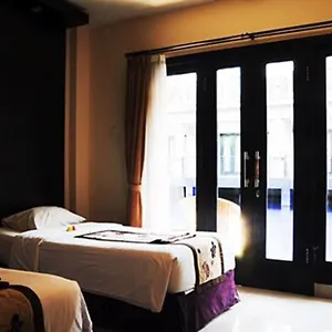Hotel Taman Tirta Ayu Pool And Mansion Tuban